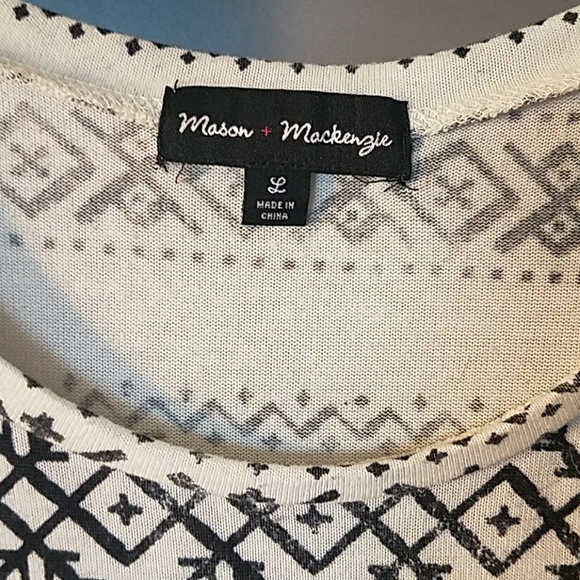 Snowflake sweater - Picture 2 of 2